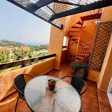2 Bedroom Penthouse With A Private 360 Rooftop Terrace With Sea And Mountain Views Bahia de Casares Eksteriør bilde